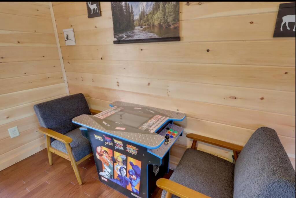New Serene, Fun & Comfy Cabin- Covered Deck, Grill, Arcade Murphy Exterior photo