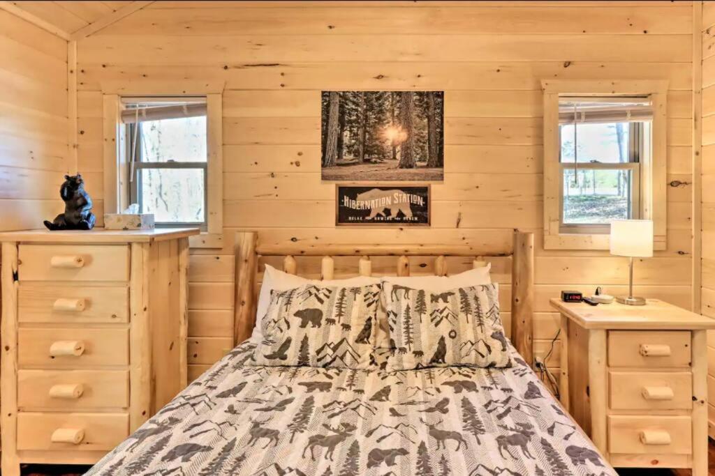 New Serene, Fun & Comfy Cabin- Covered Deck, Grill, Arcade Murphy Exterior photo